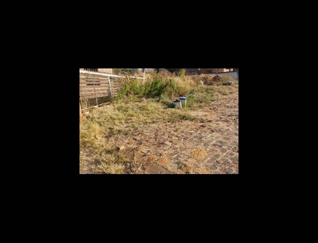 LAND FOR SALE IN CHANTELLE